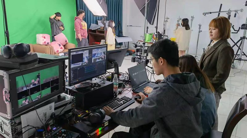婚礼策划与会议策划：两种不同场景下的专业服务